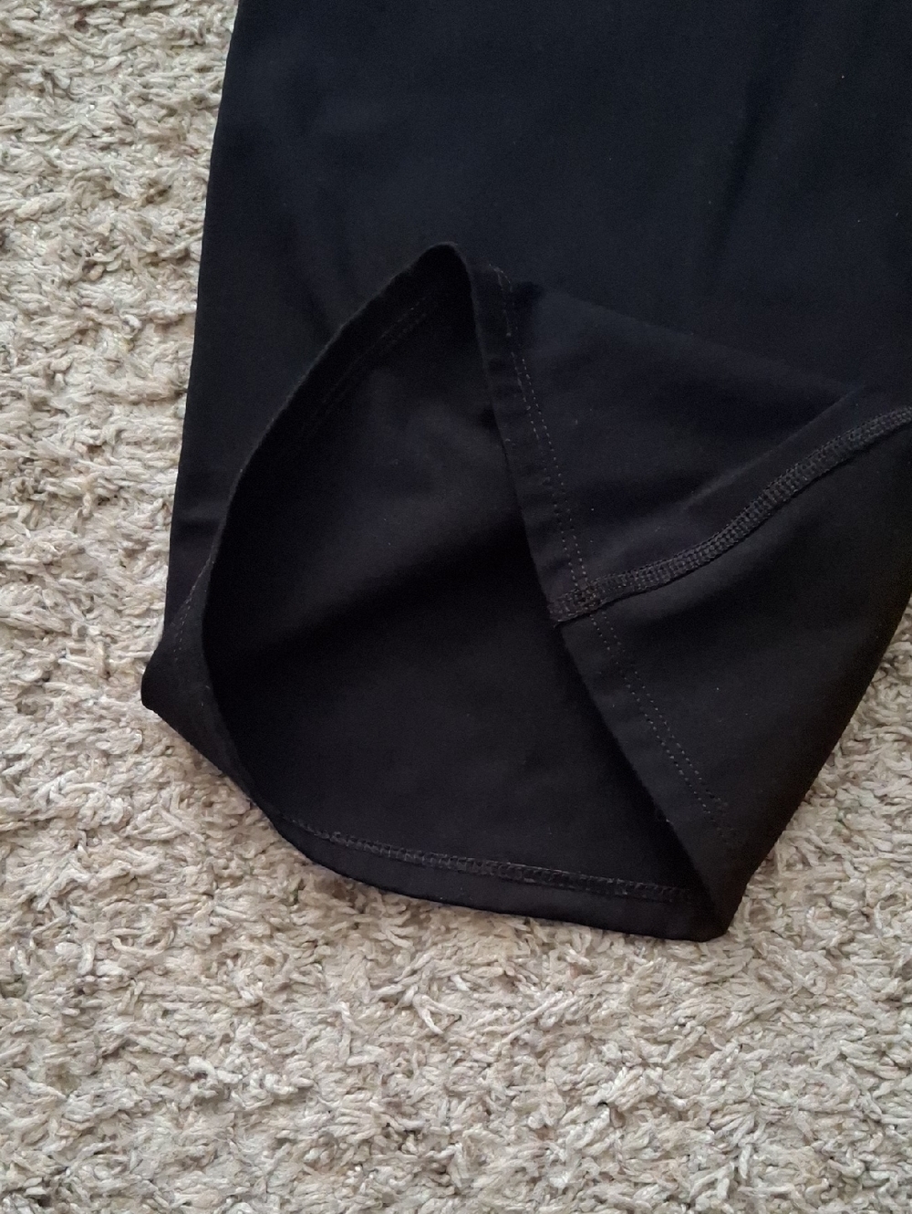 SPANX Booty Boost Black Workout Pants - Picture 5 of 9